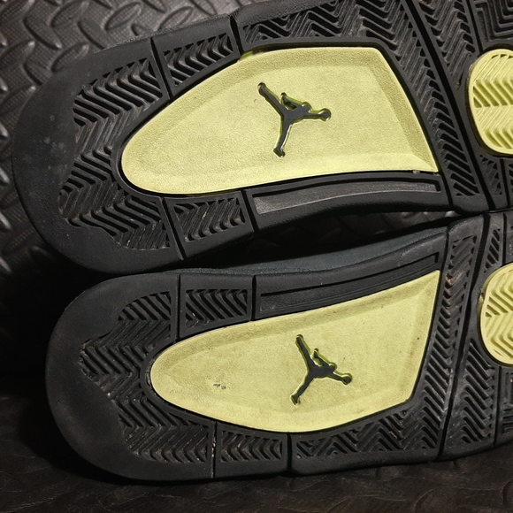 Air Jordan 4 Retro SE GS 'Neon 95' CT5343-007 size 7y - Picture 8 of 12